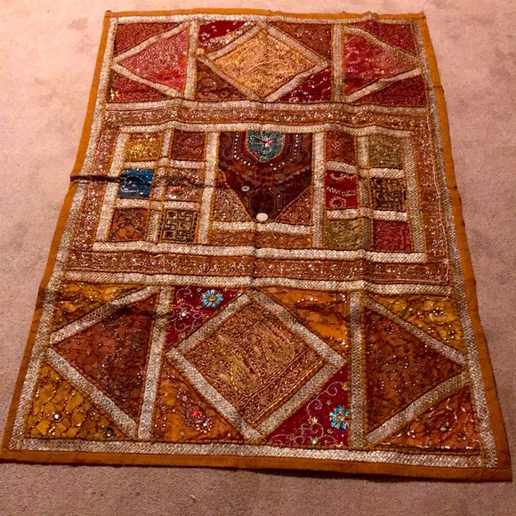 Made in India. Brilliant Multi-Media Patchwork Quilted Wall Hanging. OS - Picture 3 of 5